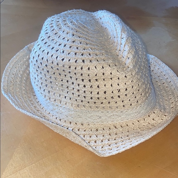 Disney parks hat - Picture 2 of 4